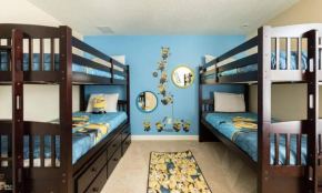 Serene 8 Bedroom Home with Theater in Champions Gate